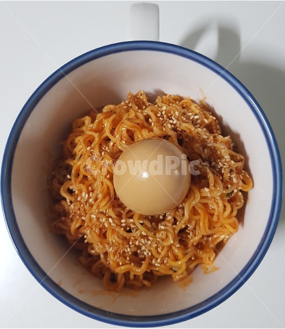 비빔면,라면,찐계란,볶음면,음식,음식사진,먹스타그램,오늘의메뉴,맛집,맛집추천,음식기록,일상기록,푸드스타그램,음식스타그램,미식,한끼식사,외식메뉴,집밥,요리사진,플레이팅,푸짐한한상,맛있는한끼,식사시간,맛집투어,먹방,식단관리,야식,점심메뉴,저녁메뉴,간식타임,푸드사진,일상공유,음식취향,한식양식,음식,식재료,요리,food,cook,meal,dishes,food reserves,면류,면요리,noodles,한식,한국음식,한국요리,korean food,korean dishes,korean meal,korean cook