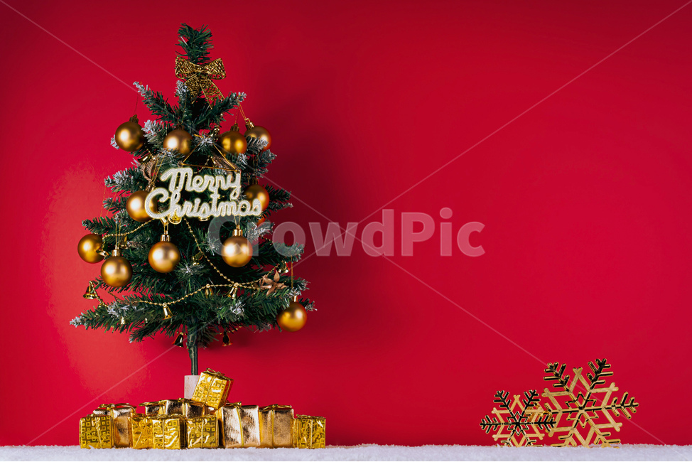 크리스마스,크리스마스트리,크리스마스장식,ornament,크리스마스이브,장식,background,눈꽃결정,금색,gold,merrychristmas,선물상자,크리스마스인테리어,크리스마스카드,12월,25일,새해,메리크리스마스,성탄절,merry christmas