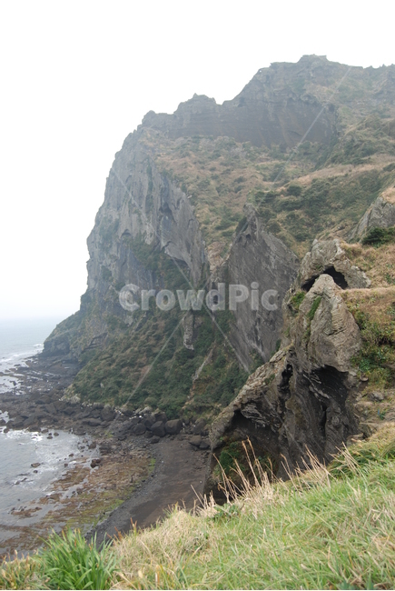 제주,성산,일출봉,자연,등산로,자연,풍경,nature,landscape,한국자연풍경,한국자연경관,korea nature landscape,제주도,jeju,jeju island,outdoors,옥외,cliff,낭떠러지