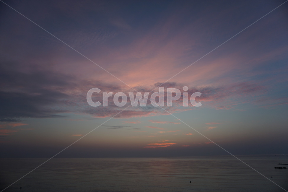 바다,정동진,새벽,하늘,구름,해뜨기전,jeongdongjin,sea,자연,자연,풍경,nature,landscape,outdoors,옥외,sky,sunset,일몰,red sky,붉은 하늘,dusk,황혼,dawn