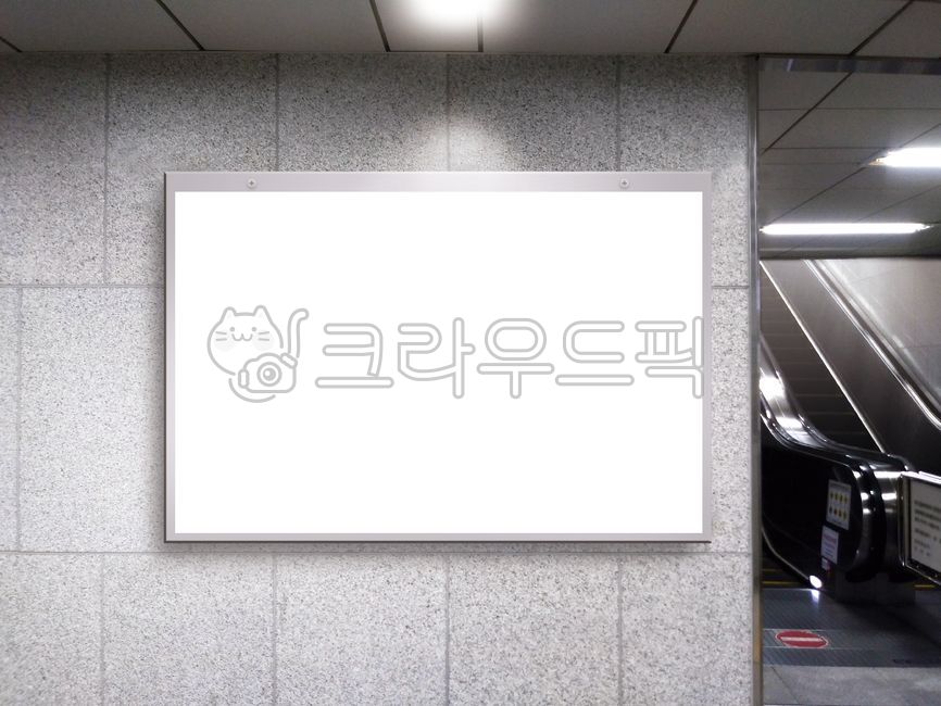 Advertising mockup,escalator,subway advertisement,billboard,mockup,Subway advertising mockup,advertisement,panel,wall,promotion,Photo Frame