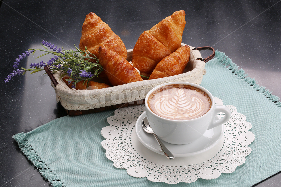 tableware,snack,cafe mocha,mixed coffee,food styling,barista,Coffee,coffee beans,tea,coffee cup,beverage,caramel macchiato,diet,bread,cook,morning coffee,cup of coffee,food,coffee art,cafe,dessert,dish,brunch,coffee,Americano,tea cup,coffee machine