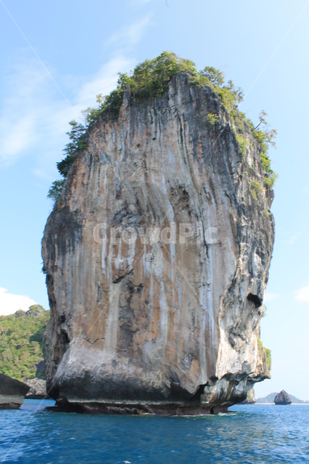 절벽,cliff,nature,자연,낭떠러지,sea,ocean,island,섬,바다,대양,푸른바다,파란바다,bluesea