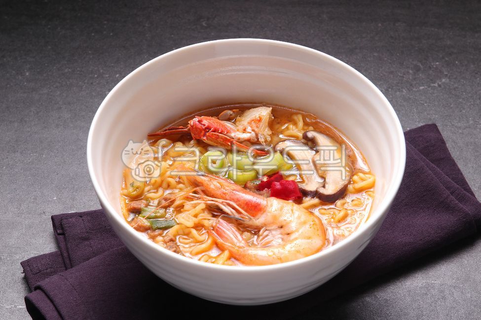 해물라면,새우라면,한끼,분식,간식,food,음식,식사,수프그릇