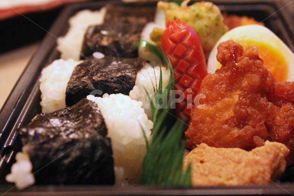 도시락,일본도시락,편의점도시락,주먹밥,소시지,치킨,계란,음식,식재료,요리,food,cook,meal,dishes,food reserves