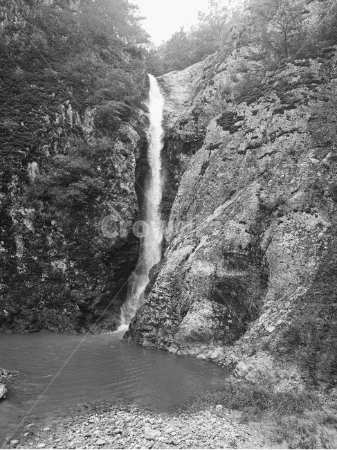 폭포,옥계폭포,영동폭포,음폭,물,자연,경치,nature,waterfall,시원,자연,풍경,nature,landscape,흑백,모노톤,monochrome,black and white,water,river,강,outdoors,옥외