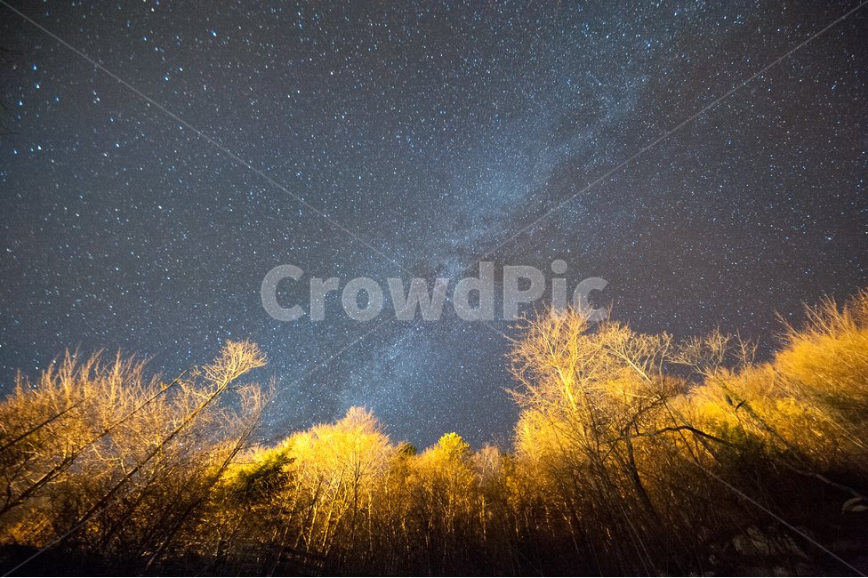 은하수,별사진,야경,오스트리아,할슈타트,sky,milkway,하늘,장노출,유럽,밤하늘,어둠,별빛,겨울,밤,europe,darknight,dark,star,자연,풍경,nature,landscape,야경,밤,nightscape,night,outdoors,옥외