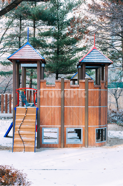 놀이터,눈,나무,동네,풍경,landscape,도시,배경화면,겨울,계절,winter,season,놀이공원,놀이동산,놀이터,amusement park,playground