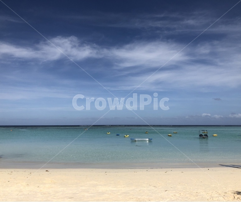 shoreline,water,ocean,바다,자연,여름,boat,보트,해안선