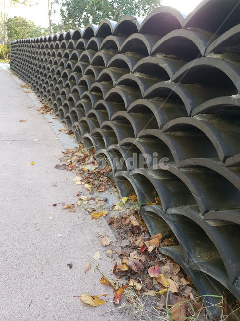 기와,공원,park,한국,패턴,배경,pattern,백그라운드,background,감성,비늘모양,무늬,문양,검정,길,산책,걷다