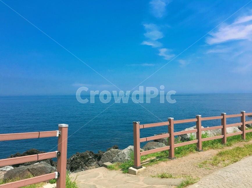 sea,제주도,jeju,landscape,자연,풍경,도로,road,하늘,sky,blue,jejuisland,돌,rock,해변,바다,beach