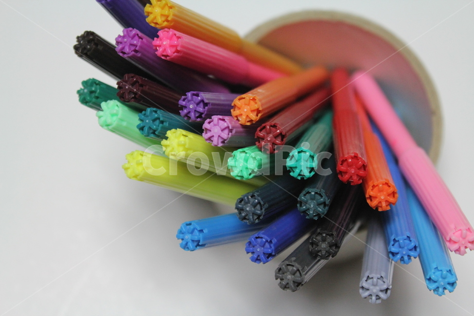 컬러,컬러펜,싸인펜,색상,펜,학용품,문구류,사무용품,school supplies,stationery,office supplies