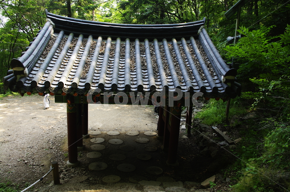 수종사,사찰,절,건축,전통건축,traditional,전통,기와지붕,한국전통,한국문화,korean traditional,korean culture,건축물,건물외관,exterior,building,structure,architecture,construction