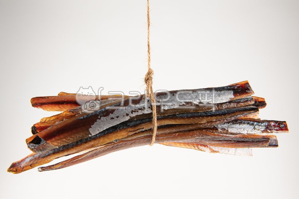 과메기,생선,꽁치,반건조,음식,안주,술안주,포항,누끼,클로즈업