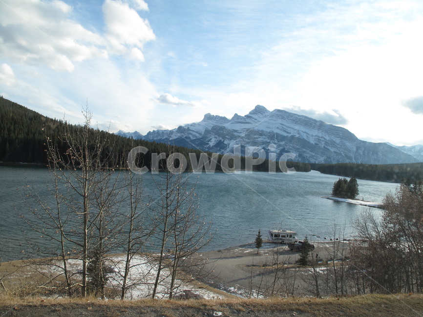 설산,눈,잔디,강,로키산맥,캐나다,rockymountains,canada,yohonationalpark,요호국립공원,구름,나무,tree,겨울,자연,풍경,nature,landscape,해외,외국,세계,foreign,oversea,world,세계자연풍경,해외자연풍경,외국자연풍경,world nature landscape,water,물,outdoors,옥외