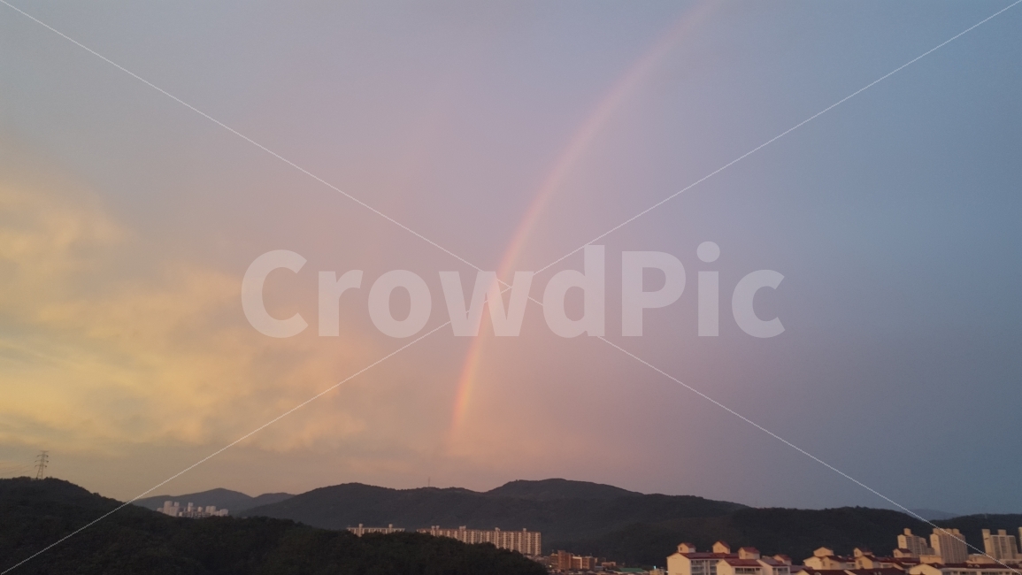 무지개,행운,10월,비,하늘,구름,자연,풍경,nature,landscape,색깔,색상,색채,색감,color sense,color sensitivity,feeling of color,outdoors,옥외