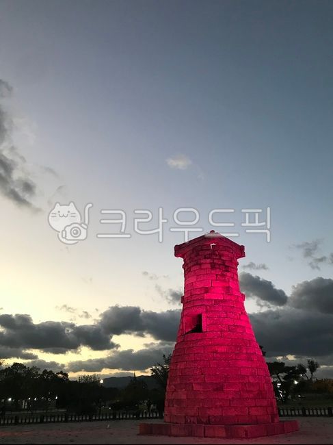 Cheomseongdae,lighthouse,Silla period,cultural heritage,Gyeongju,building,beacon,culture,architecture,tower