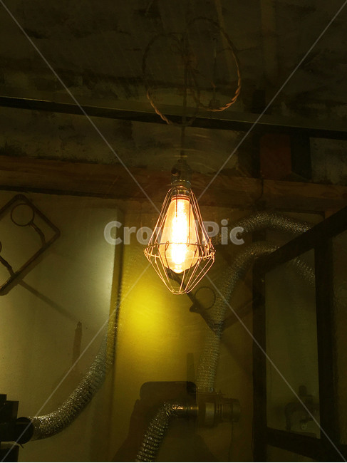 조명,전등,전구색전등,카페조명,lightfixture,노란조명,국부조명