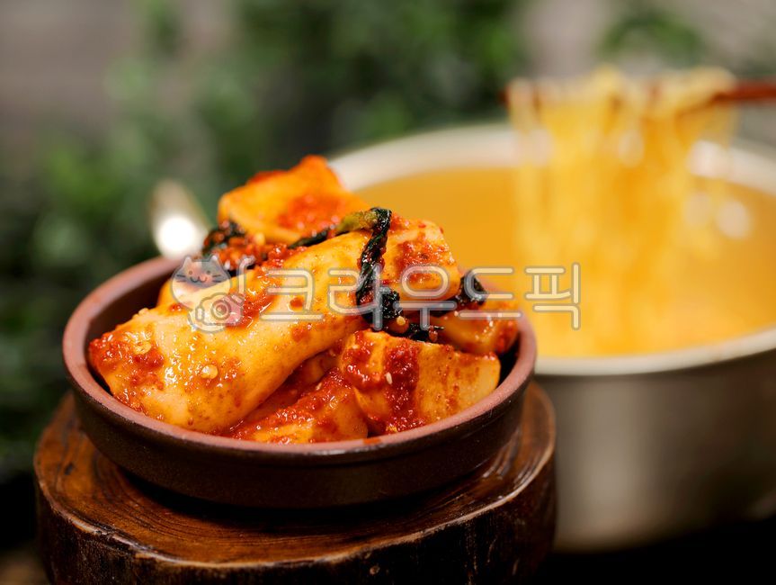김치,총각김치,깍두기,라면,김장,한식,한국,요리,음식,발효,발효음식,배추,전통,고춧가루,전통음식,대한민국,먹거리,반찬