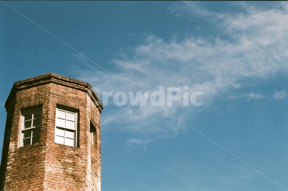 건축물,형무소,하늘,일제시대,감시소,필름,필름사진,구름,건축물,건물외관,exterior,building,structure,architecture,construction