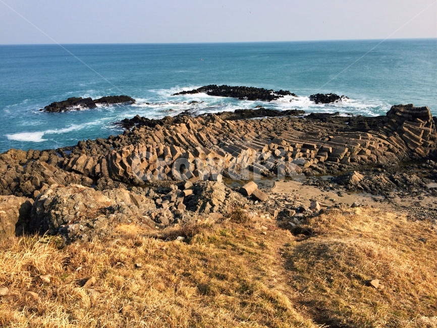 주상절리,바다,경주주상절리,columnarjoint,koreacolumnarjoint,자연,풍경,nature,landscape,한국자연풍경,한국자연경관,korea nature landscape,제주도,jeju,jeju island,promontory,곶,outdoors,옥외,sea,water,물,ocean,대양