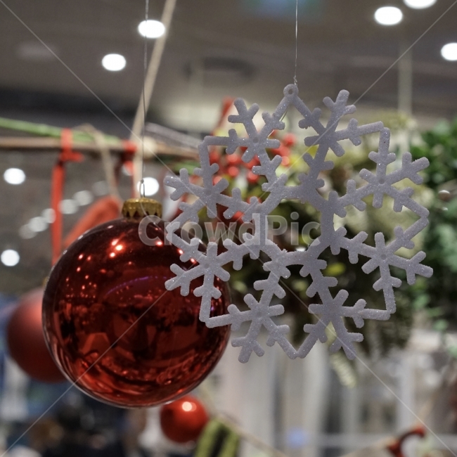 크리스마스,성탄절,트리장식,트리,눈꽃,장식소품,겨울,계절,winter,season,기념일,축하,anniversary,congratulation,celebrate,celebration,메리크리스마스,성탄절,merry christmas,사물,물건,오브젝트,thing,object,matter