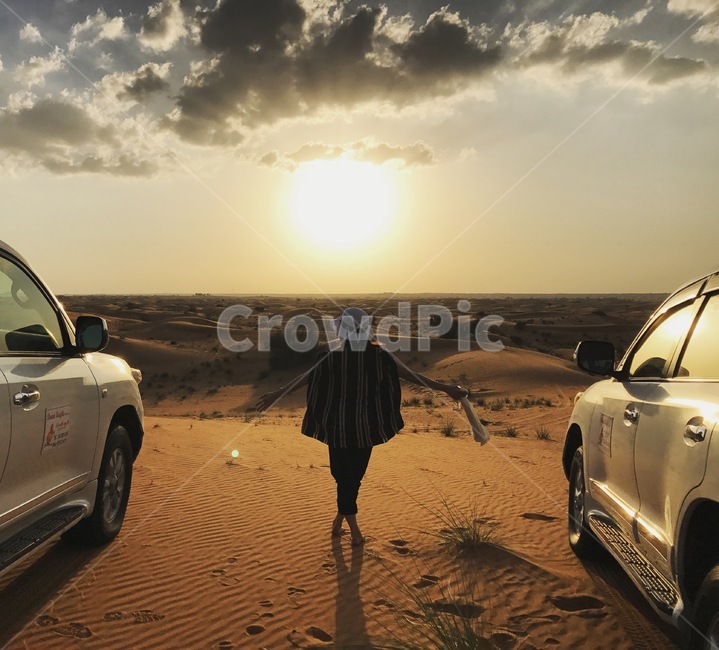 사막투어,redsky,노을,석양,사막,사람,sunset,desert,sand,해외,외국,세계,foreign,oversea,world,사람,인물,인간,human,person,여행,휴가,traveling,vacation,trip