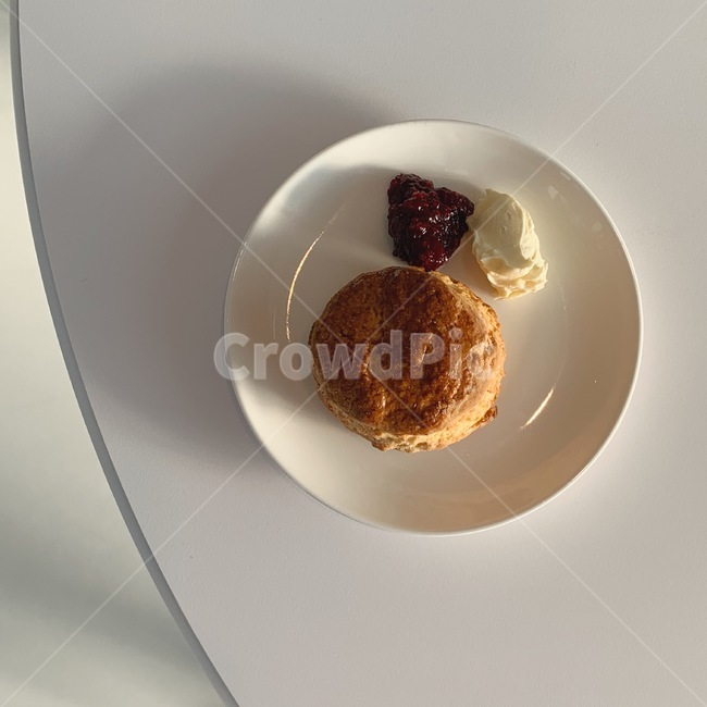 카페,스콘,디저트,빵,bread,cafe,dessert,간식,접시,플레이트,음식,식재료,요리,food,cook,meal,dishes,food reserves,디저트,간식,후식,dessert,snack