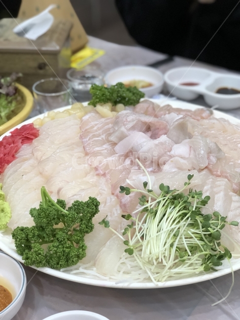 음식,음식사진,회,노량진,광어,광어회,맛집,음식,식재료,요리,food,cook,meal,dishes,food reserves,수산물,해산물,fishery products,seafood