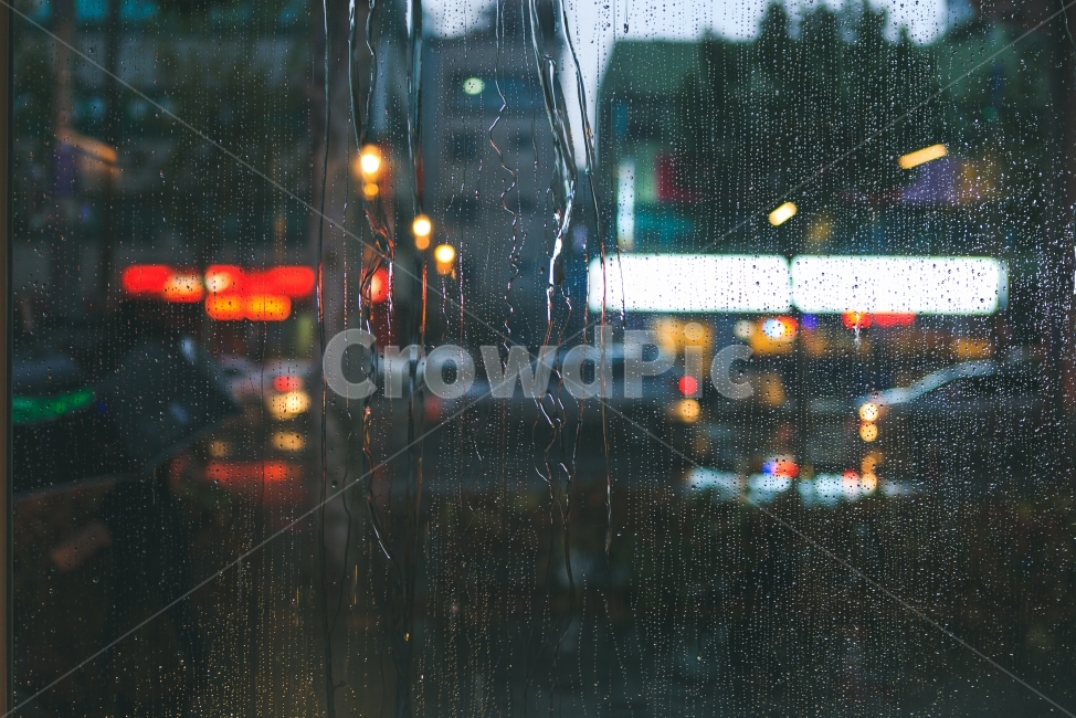 비,우중충한날,rain,빗물,창문,오후,rainyday,도시,풍경,city,landscape,감성,sensible,feeling,비,비오는날,rain,rainy,교통,교통수단,traffic,transportation