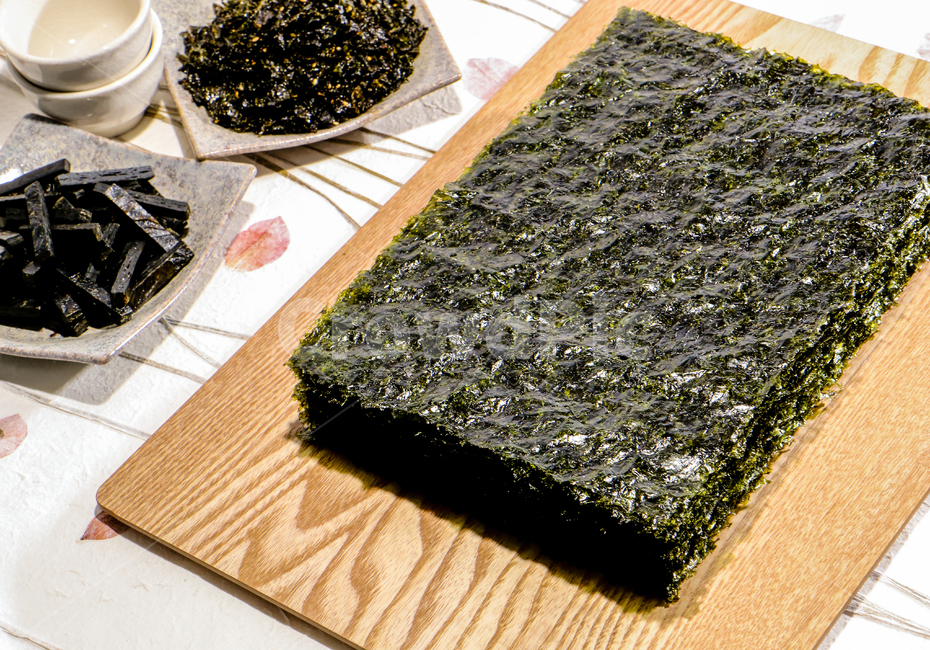 김,돌김,김자반,김스낵,김과자,제품컷,김밥,음식,식재료,요리,food,cook,meal,dishes,food reserves,한식,한국음식,한국요리,korean food,korean dishes,korean meal,korean cook