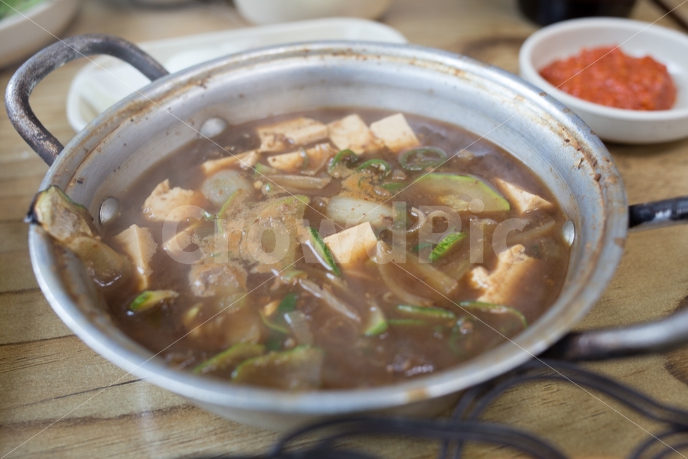 한국음식,된장찌개,양은냄비,후식,한식,음식사진,요리,음식,식재료,요리,food,cook,meal,dishes,food reserves,한식,한국음식,한국요리,korean food,korean dishes,korean meal,korean cook