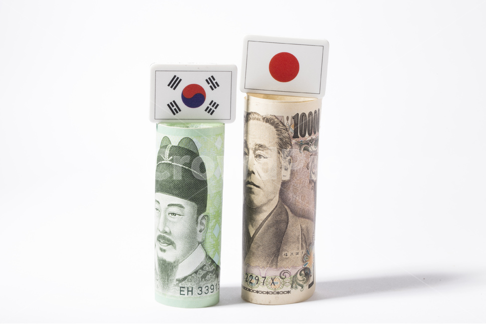 돈,금융,경제,머니,지폐,일본,한국,국기,무역전쟁,만원,만엔,금융,돈,finance,banking,money