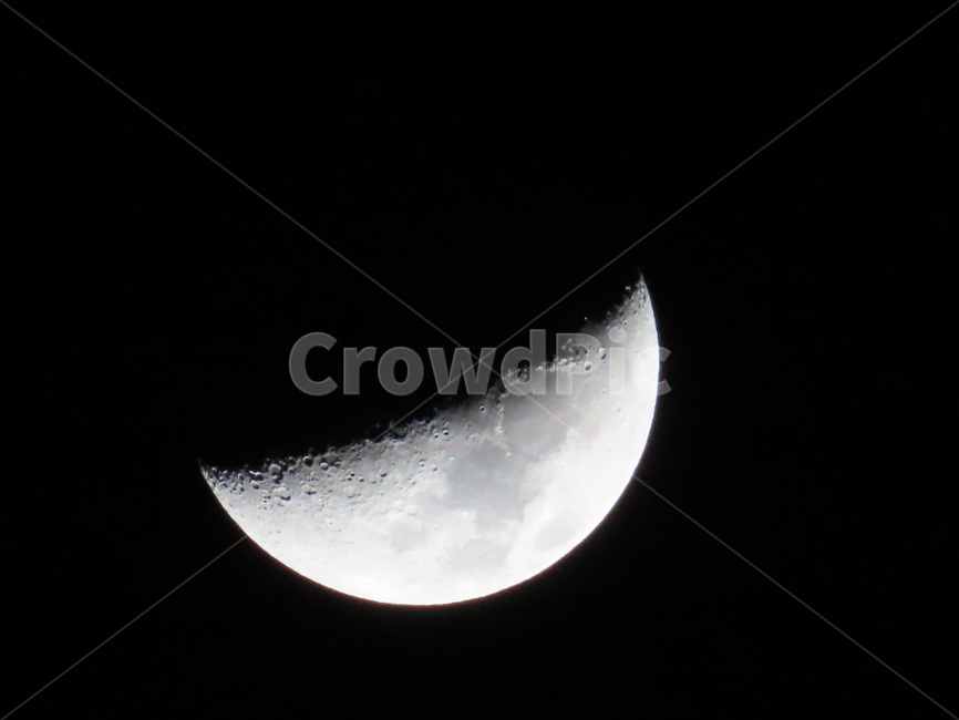 어둠,밤,빛나다,달,반달,초승달,검은색,회색,표면,아름다움,dark,night,klein,moon,halfmoon,crescentmoon,black,gray,surface,beauty