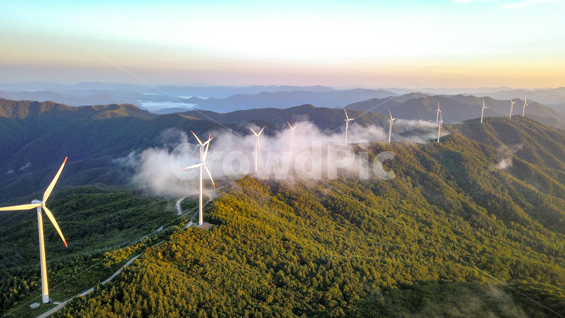 태기산,풍력발전소,운구,산정산,산꼭대기,풍차,자연,풍경,nature,landscape,한국자연풍경,한국자연경관,korea nature landscape,산업,industry,industrial,에너지산업,energy industry,motor,모터,machine,기계,engine,엔진