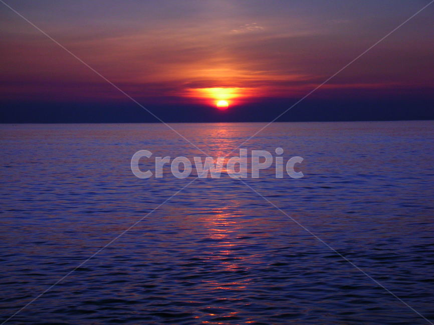 일출,새벽,하늘,바다,자연,nature,dawn,sunrise,sea,붉은하늘,redsky,자연,풍경,nature,landscape,outdoors,옥외,sky,dusk,황혼,sunset,일몰,red sky,붉은 하늘