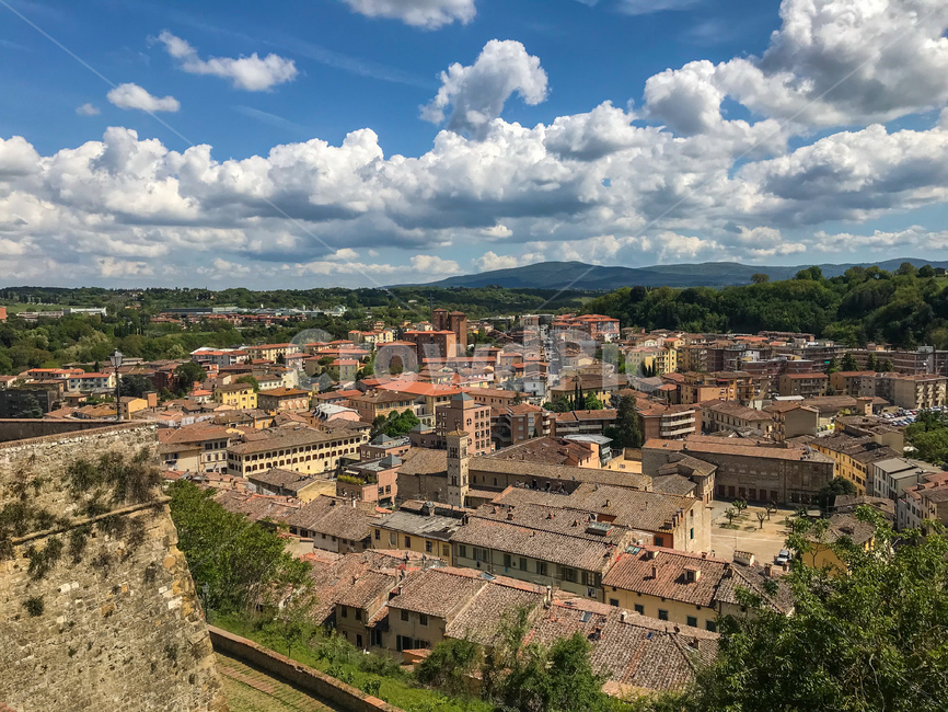 이탈리아,italy,이태리,소도시,꼴레디발델사,전경,푸른,하늘,마을,도시,colledivaldelsa,중세도시,해외,유럽,유럽전경,해외도시