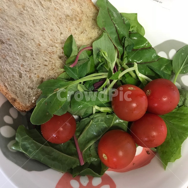 토마토,샐러드,토스트,다이어트식단,다이어트