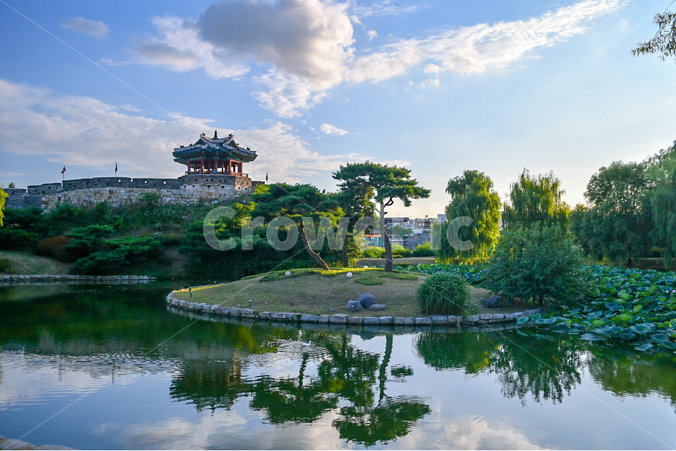 자연,구름,풍경,경관,문화재,자연,풍경,nature,landscape,한국전통,한국문화,korean traditional,korean culture,건축물,건물외관,exterior,building,structure,architecture,construction,outdoors,옥외,water,물,건물