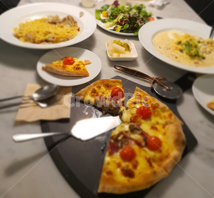 이탈리아,음식,식재료,요리,food,양식,서양요리,서양음식,봉골레파스,까르보나라,면요리,피자,pizza,레스토랑,샐러드,야채샐러드,채소샐러드,조개,파스타,음식,식재료,요리,food,cook,meal,dishes,food reserves