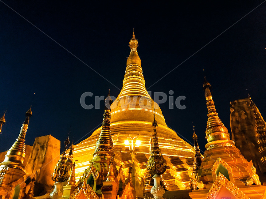 쉐다곤파고다,미얀마,불교,황금사원,풍경,야경,밤,풍경,nightscape,night,landscape,랜드마크,landmark,tourist attraction,해외,외국,세계,foreign,oversea,world,세계랜드마크,해외랜드마크,외국랜드마크,world landmark,world tourist attraction,종교,신앙,religion,belief,faith,건축물,건물외관,exterior,building,structure,architecture,construction,건물,shrine,신사,pagoda,탑,worship,예배