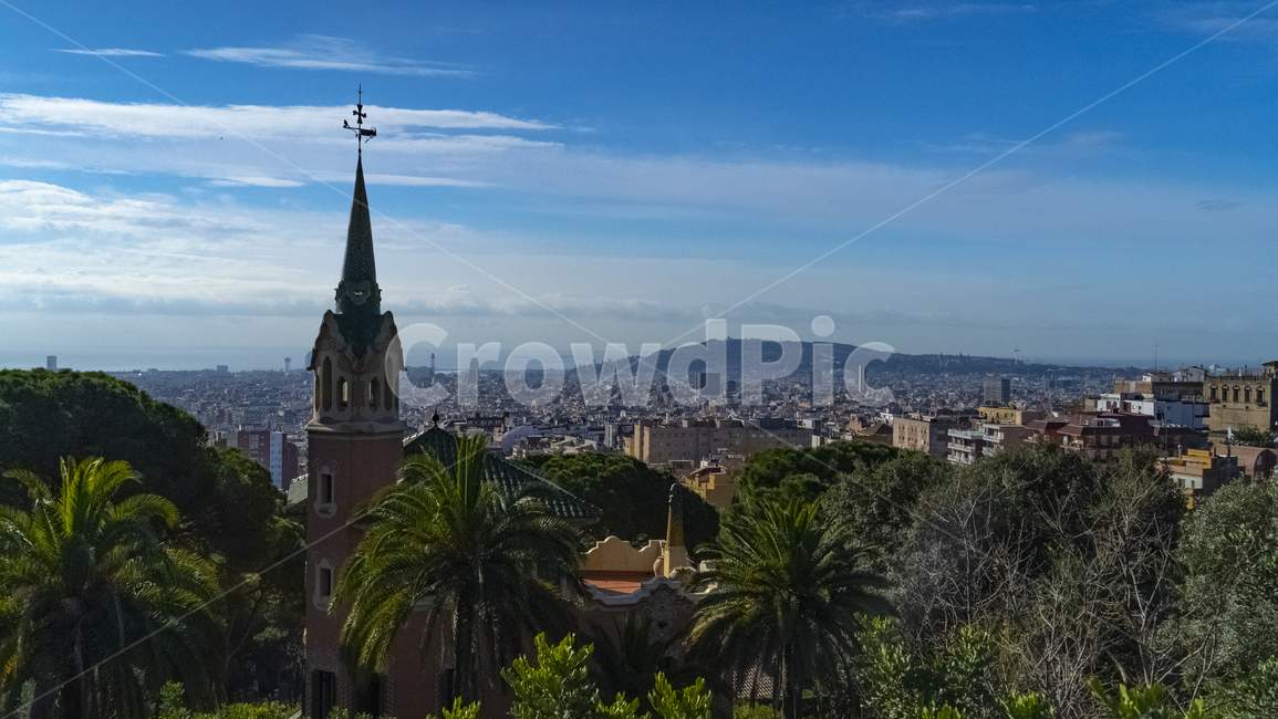 스페인,바르셀로나,하늘,나무,유럽,구엘공원,parkguell,barcelona,spain,도시,풍경,city,landscape,해외,외국,세계,foreign,oversea,world,세계도시풍경,해외도시풍경,외국도시풍경,world cityscape,building,건물,steeple,뾰족한 탑,tower,탑,spire,첨탑,architecture,건축물
