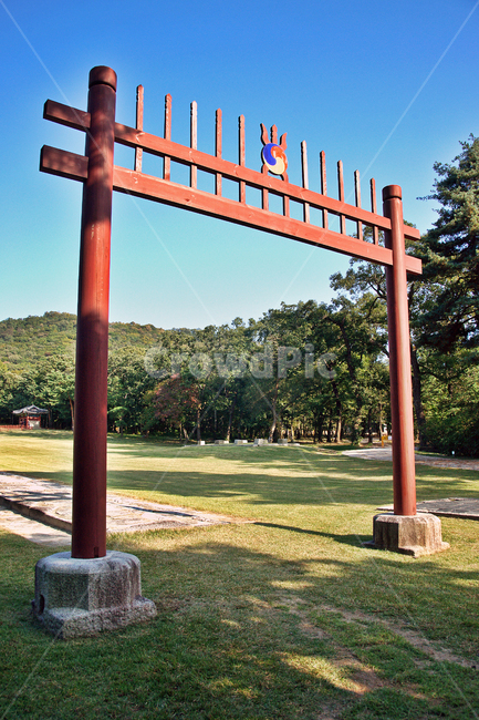 홍살문,명릉,서오릉,숙종,인현왕후,조선시대,왕릉,홍전문,홍문,붉은화살문