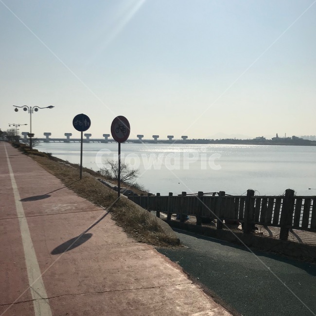 도로,표지판,산책,풍경,강