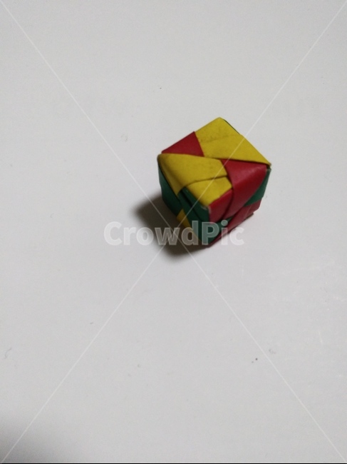 종이접기,풍선,색감,정육면체,색종이