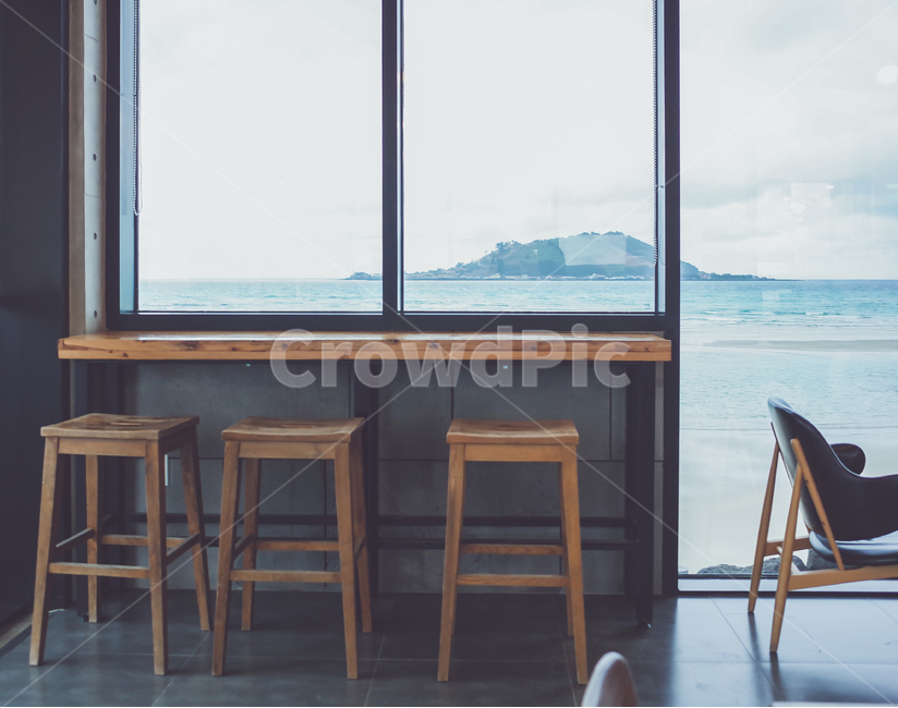 제주도,협재해수욕장,구름,겨울바다,하늘,휴식,감성,먹구름,창가,창문,풍경,자연,계절,겨울,beach,beautiful,blue,holiday,horizon,jejuisland,nature,ocean,relaxation,sea,sky,view,water,window,감성,sensible,feeling,인테리어,실내디자인,interior design