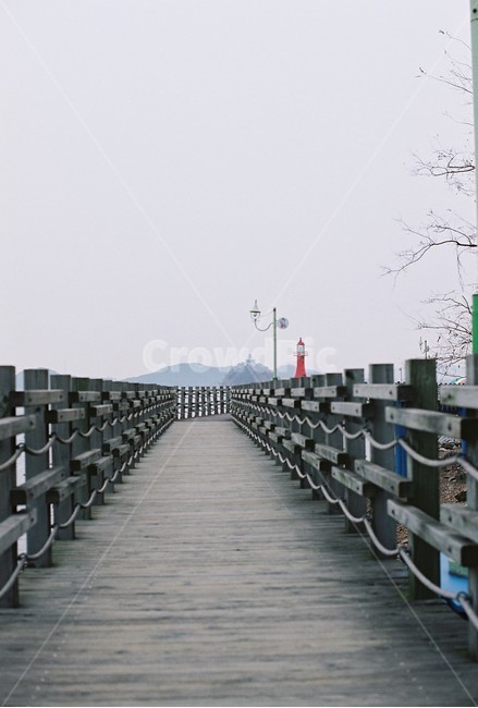 다리,가로등,등대,풍경,nature,landscape,woodenbridge,bridge,자연,풍경,nature,landscape,등대,lighthouse,water,물,waterfront,워터 프론트