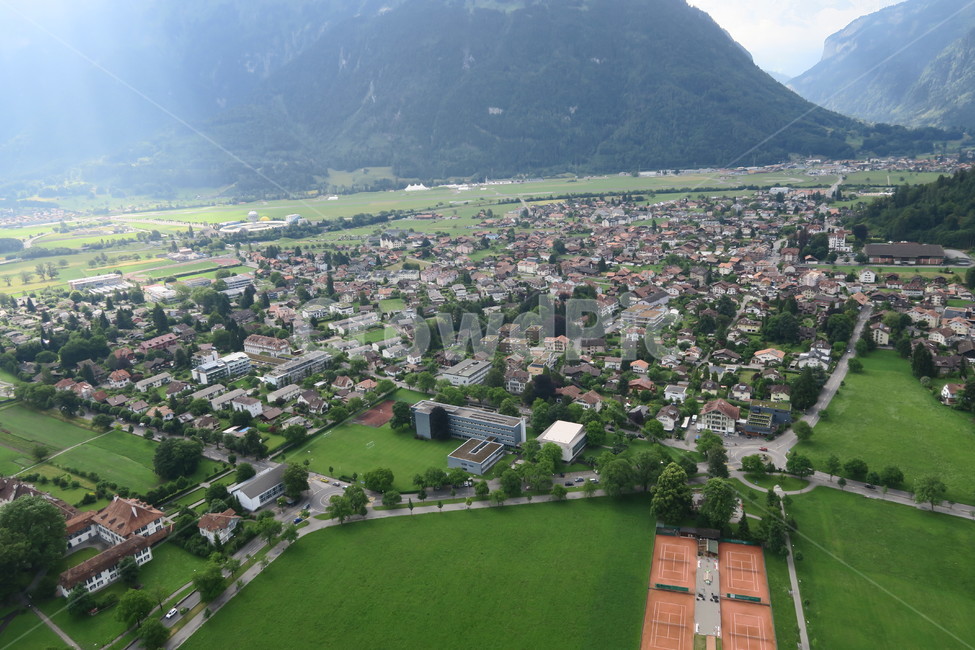 스위스,인터라켄,동네,마을,패러글라이딩,유럽,산,강,시골,마을,풍경,landscape,country,rural,town,해외,외국,세계,foreign,oversea,world