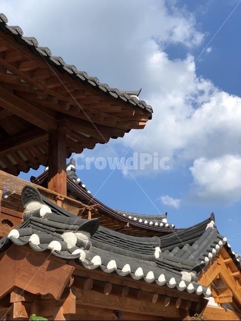 한옥,가옥,하늘,전통,집,architecture,건축물,building,roof,지붕,한국전통,한국문화,korean traditional,korean culture,건축물,건물외관,exterior,building,structure,architecture,construction