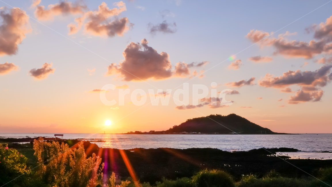 light,sunlight,빛,flare,햇빛,outdoors,플레어,nature,옥외,자연,제주,제주도,비양도,sunset,해변,해질녘,노을,바닷가,자연,풍경,nature,landscape